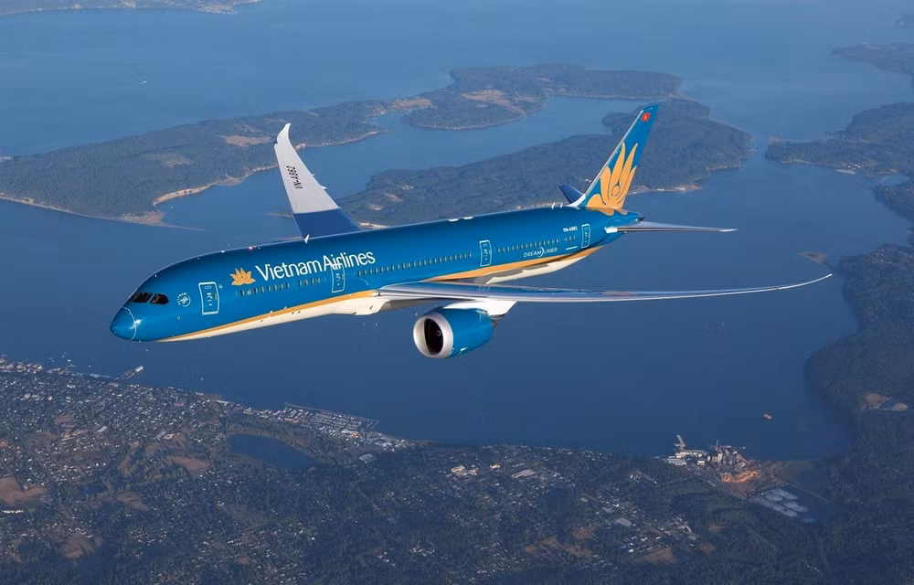 Aerolíneas vietnamitas aumentan frecuencia de vuelos nacionales a partir del 21 de octubre ảnh 1