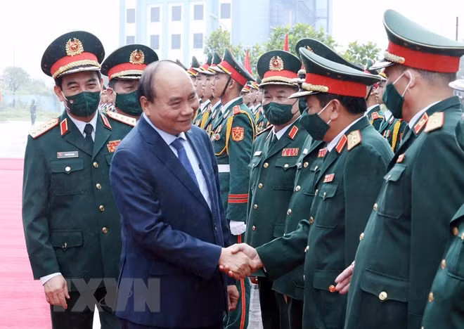 Presidente de Vietnam enaltece colectivos e individuos con logros sobresalientes en actividades de la ONU ảnh 1