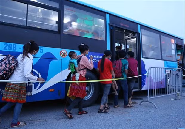 Vietnam por maximizar seguridad en retorno de ciudadanos a su ciudad natal ảnh 1