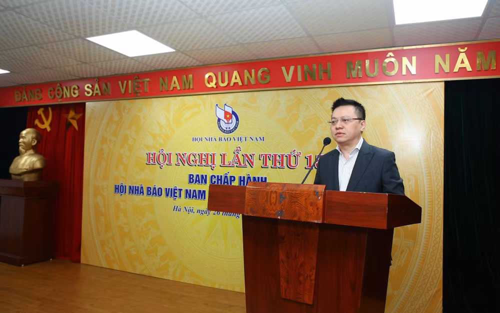 Le Quoc Minh asume el cargo de presidente de la Asociación de Periodistas de Vietnam ảnh 1