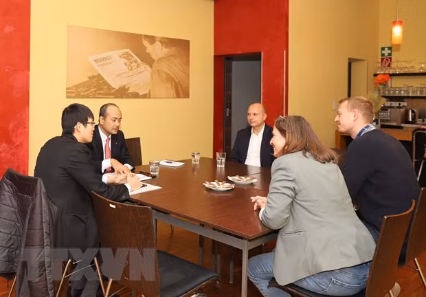 Promueven cooperación entre localidades de Vietnam y Austria ảnh 1