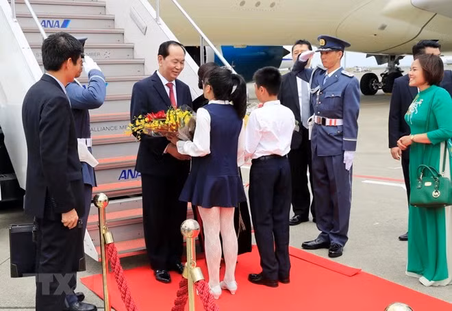 Presidente vietnamita llega a Japón para iniciar visita estatal ảnh 1