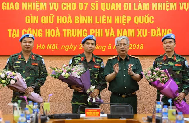 Vietnam enviará oficiales de mantenimiento de la paz a África ảnh 1