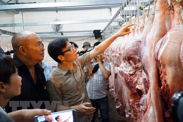 Exhortan al mejor control de calidad de alimentos en Ciudad Ho Chi Minh ảnh 1
