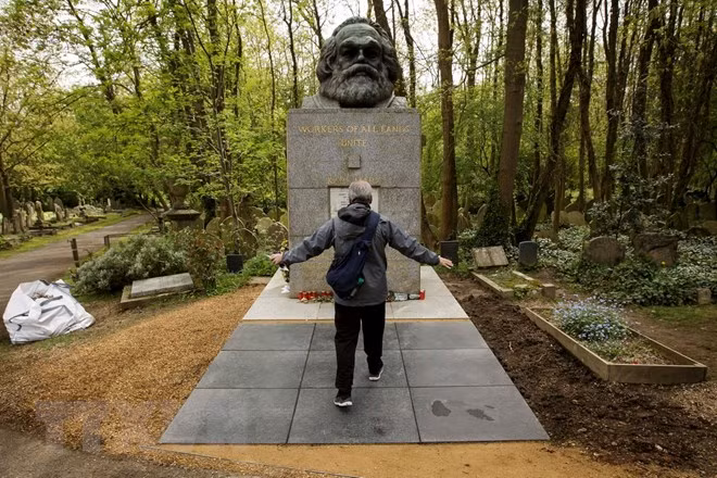 Destacan papel del marxismo-leninismo en el desarrollo de Vietnam ảnh 1