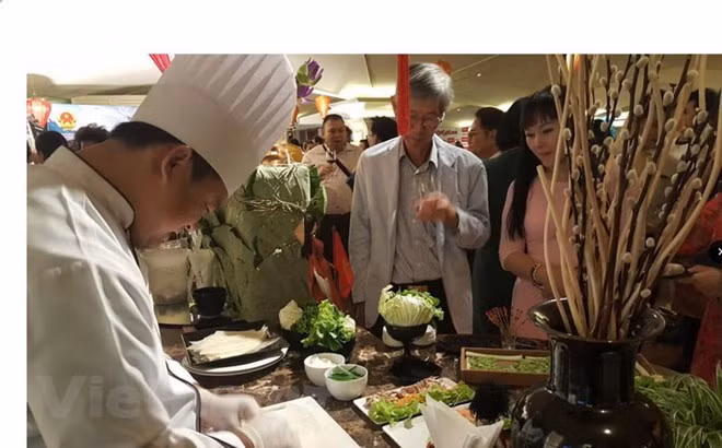 Divulgan cultura y gastronomía de Vietnam en Tailandia ảnh 1