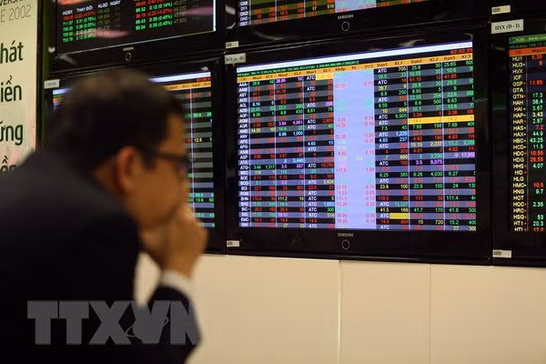 Buenos resultados del mercado bursátil de Vietnam en primera mitad de 2018 ảnh 1