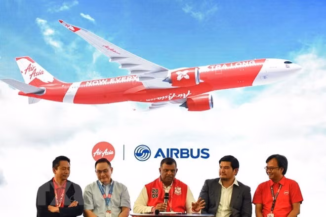 AirAsia invierte 30 mil millones de dólares para compra de aviones de Airbus ảnh 1