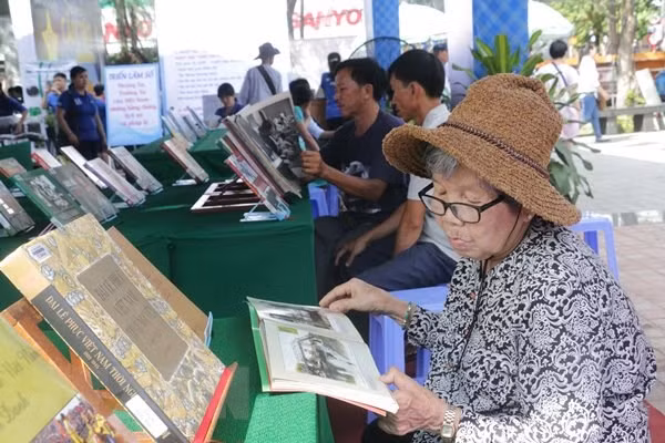 Editoriales sudcoreanas y vietnamitas participan en feria de libros en Vietnam ảnh 1