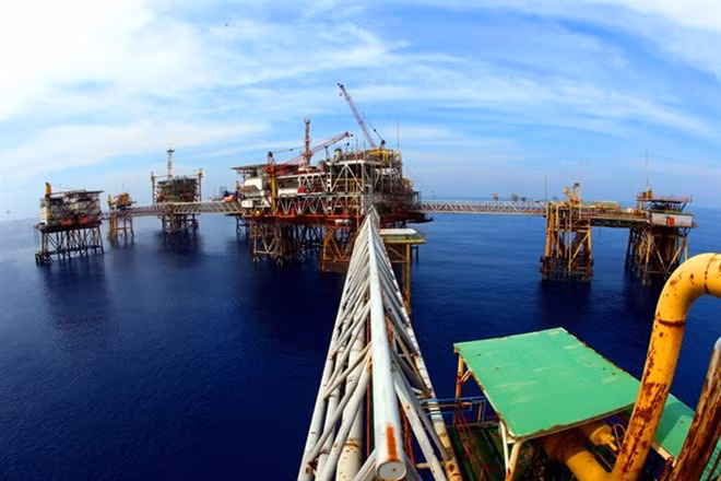 Producción vietnamita de petróleo y gas supera meta para el primer semestre ảnh 1