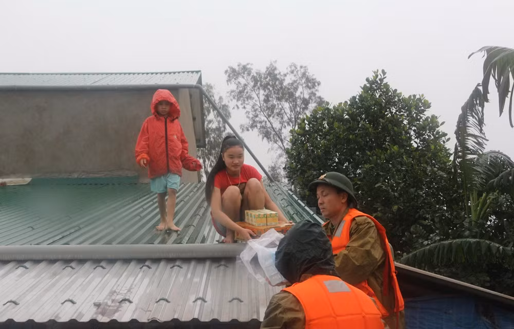 Gobierno vietnamita respalda a los damnificados por desastres naturales ảnh 1 Gobierno vietnamita respalda a los damnificados por desastres naturales ảnh 1