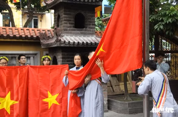 Felicitan a Sangha Budista de Vietnam por 39 años de fundación ảnh 1