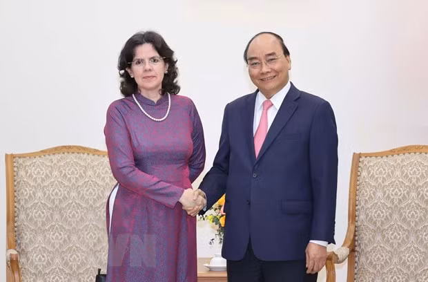 Primer ministro de Vietnam recibe a embajadora cubana ảnh 1