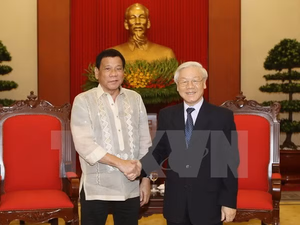 Filipinas prioriza impulso de cooperación multifacética con Vietnam ảnh 1