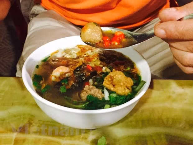 Sopa de fideos de Hai Phong entre las mejores del mundo, según TasteAtlas ảnh 2