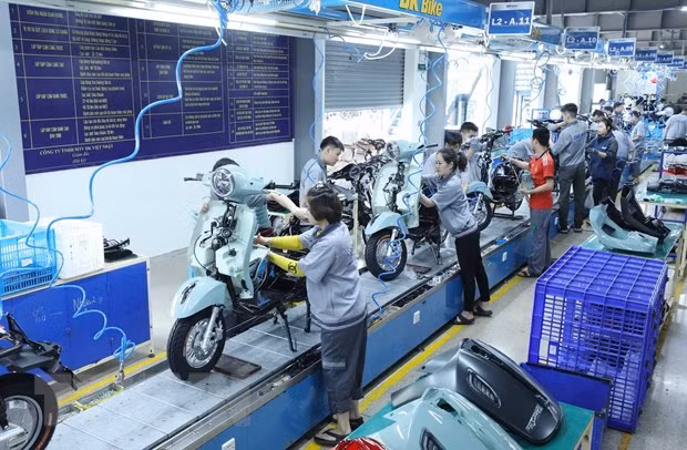 Hanoi cumple 70 por ciento del plan anual de empleo ảnh 1