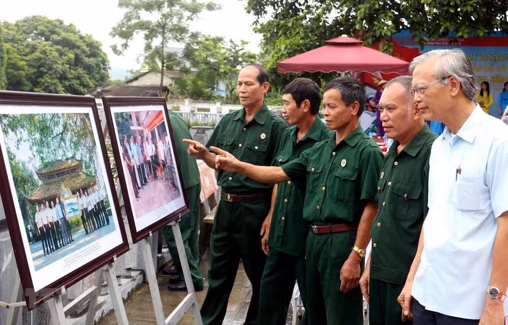 Exhibe Vietnam evidencias de su soberanía sobre archipiélagos en el Mar del Este ảnh 1