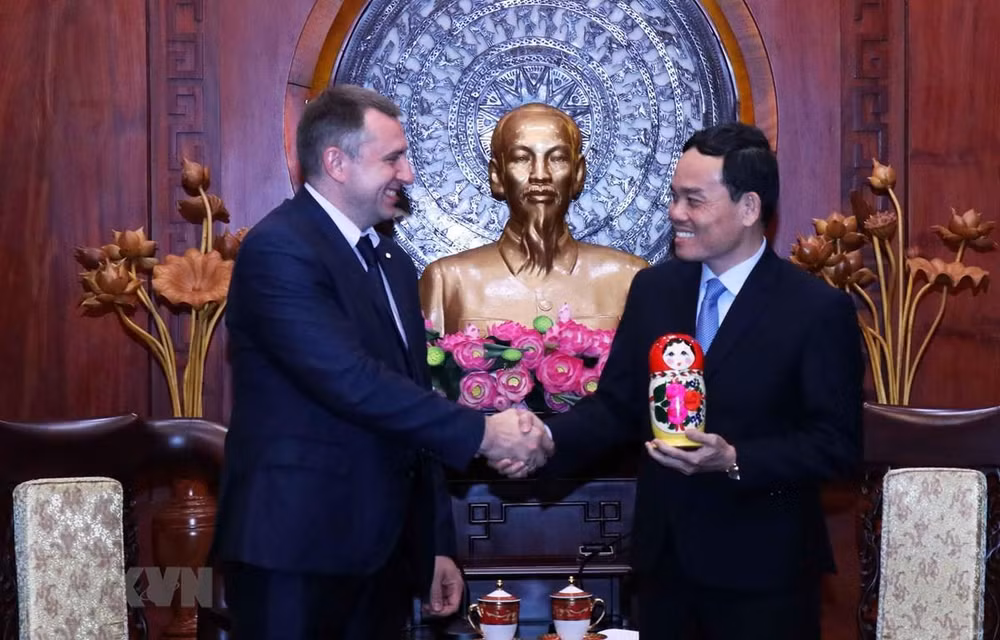 Incrementan intercambio entre jóvenes de Ciudad Ho Chi Minh y Rusia ảnh 1