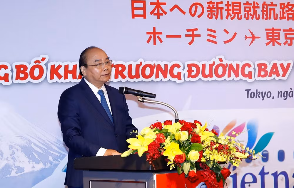 Participa primer ministro de Vietnam en inauguración de nuevos vuelos entre su país y Japón ảnh 1