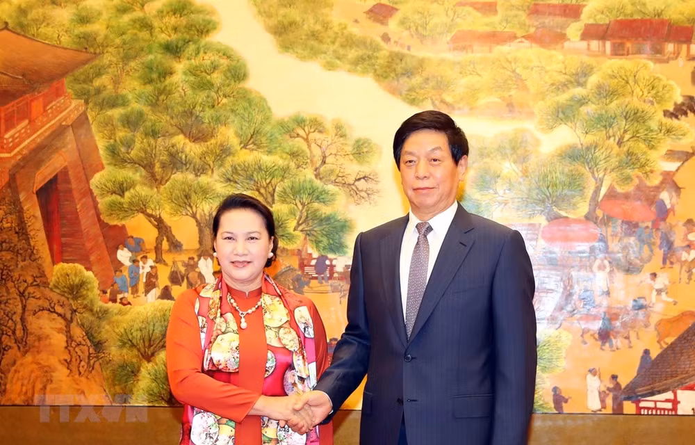 Estimula máxima legisladora de Vietnam inversiones chinas en sectores de alta tecnología ảnh 1