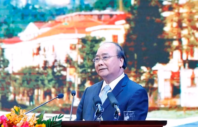  Premier de Vietnam pide un desarrollo turístico sostenible en provincia de Lao Cai ảnh 1