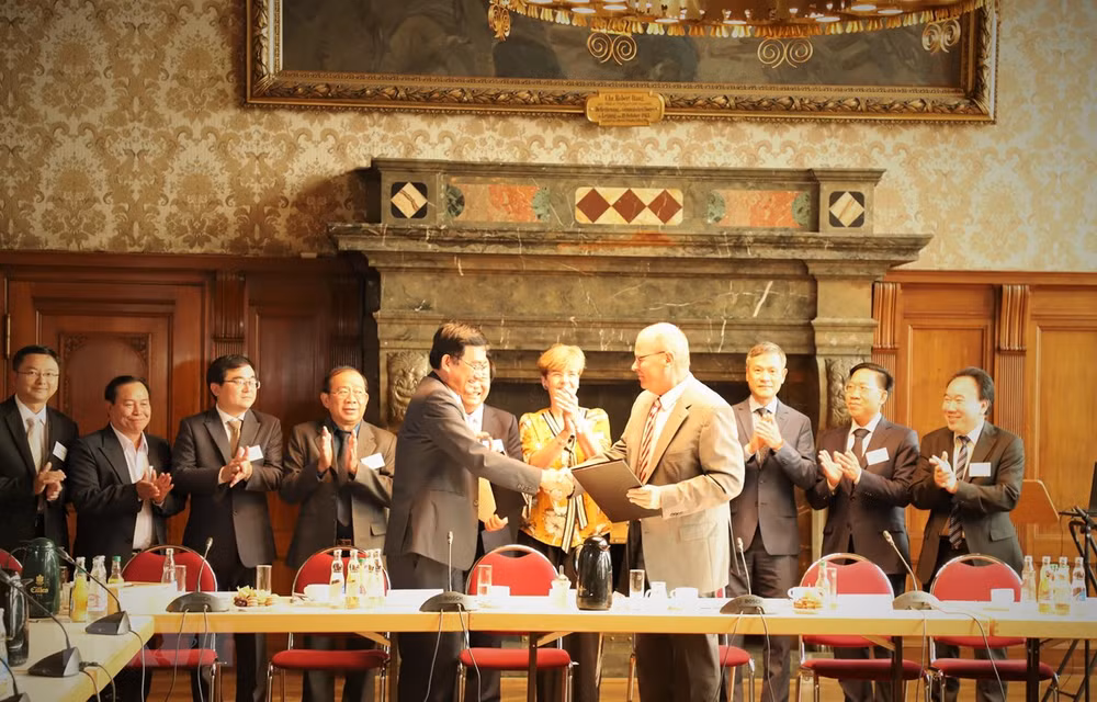 Acuerdan localidades de Vietnam y Alemania incrementar cooperación ảnh 1