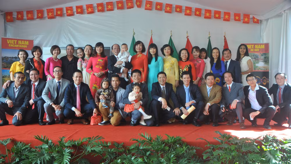 Conmemoran Día Nacional de Vietnam en México ảnh 2