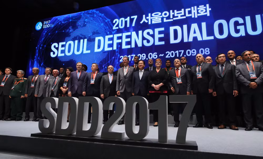 Fortalecen nexos Vietnam-Sudcorea en defensa ảnh 1
