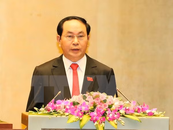 Felicita presidente vietnamita a maestros y estudiantes por nuevo curso escolar ảnh 1