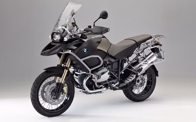 BMW en Vietnam llama a revisión técnica varios modelos de motocicletas ảnh 1