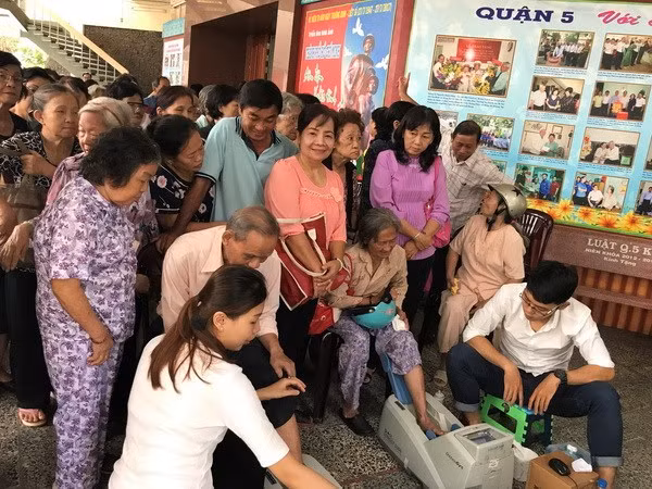 Vietnam concede importancia a la atención sanitaria de los ancianos ảnh 1