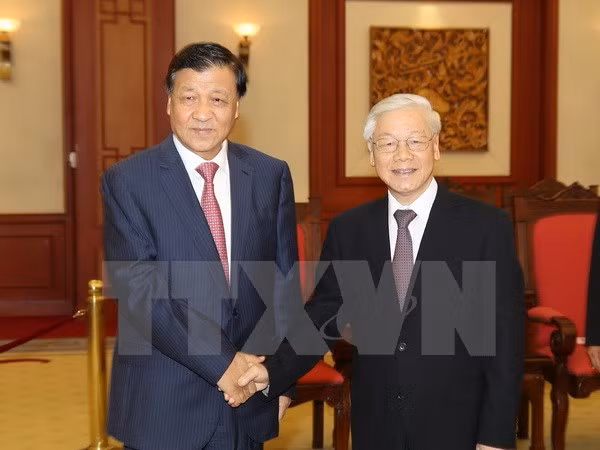 Vietnam y China atesoran la amistad y la cooperación tradicionales ảnh 1