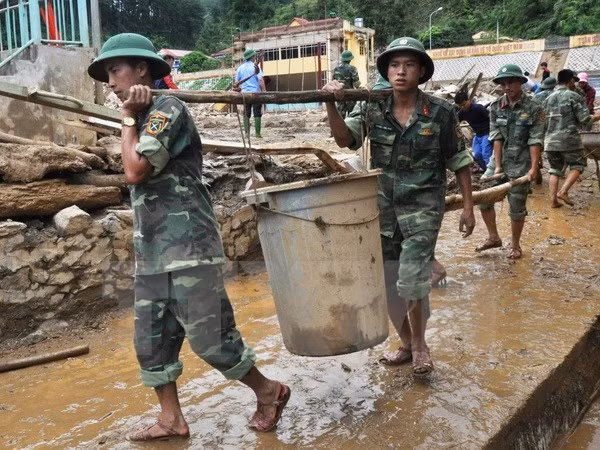 Tailandia ayuda a vietnamitas afectados por inundaciones ảnh 1