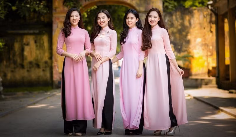 Bella imagen de las mujeres vietnamitas en el exterior ảnh 3