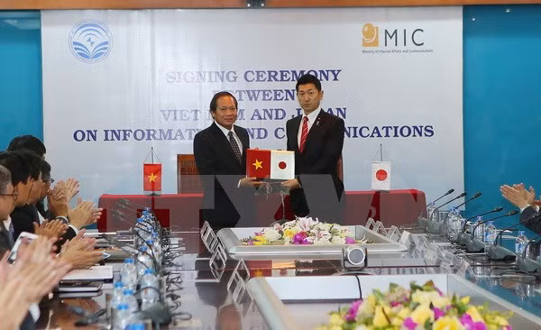 Diálogo sobre política de comunicaciones entre Vietnam y Japón ảnh 1