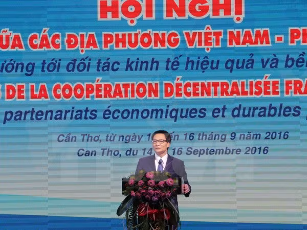 Inauguran décima conferencia sobre cooperación interprovincial Vietnam – Francia ảnh 1