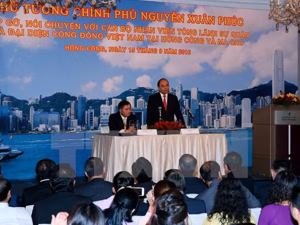 Premier vietnamita continúa actividades en Hong Kong ảnh 1
