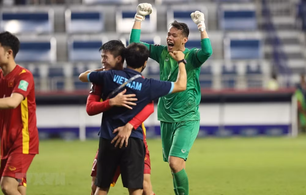 Prensa asiática elogia victoria de selección de fútbol de Vietnam ảnh 1