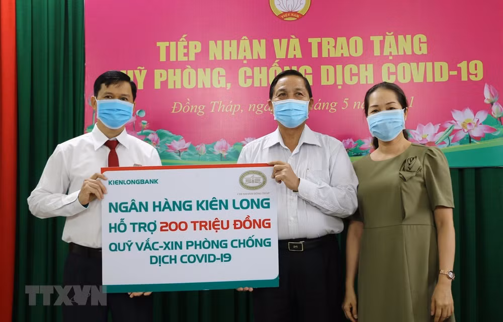 Acumula Vietnam fondo millonario de vacunas contra COVID-19 ảnh 1