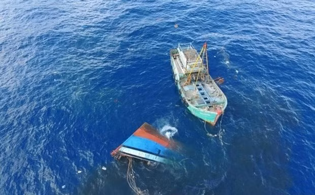 Indonesia reporta 83 pescadores desaparecidos en seis meses ảnh 1