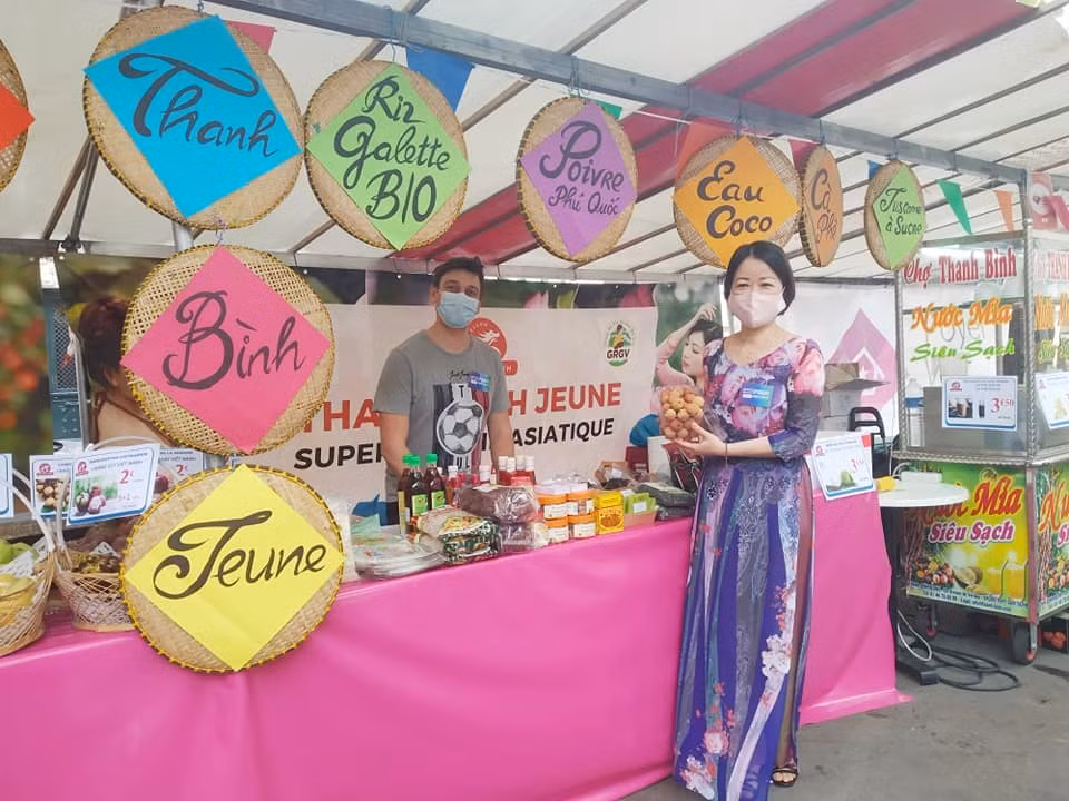 Celebran festival de gastronomia vietnamita en París ảnh 1