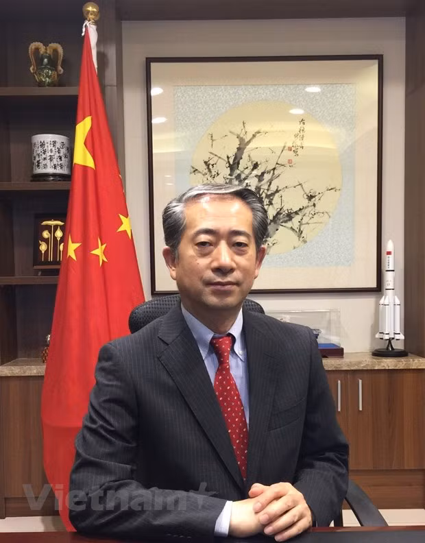 Partidos Comunistas de Vietnam y China comparten mismo destino, según embajador ảnh 1