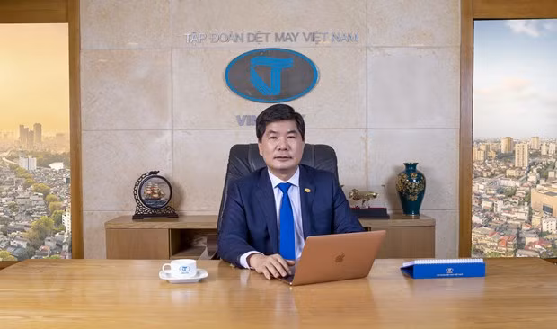 Sector de confecciones textiles de Vietnam supera la pandemia de COVID-19 ảnh 2