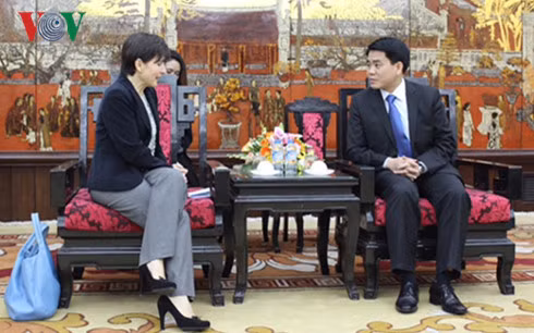 Hanoi espera recibir inversiones italianas en desarrollo infraestructural ảnh 1