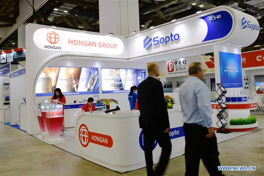  Presentan empresas vietnamitas sus productos en exposición Asia ConnecTech 2019 en Singapur ảnh 1