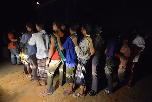 Elabora Malasia plan general contra inmigrantes ilegales ảnh 1