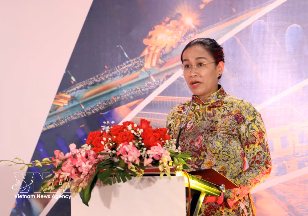 vnanet_potal-phat-dong-cuoc-thi-anh-e2809cda-nang-duoi-goc-nhin-quoc-tee2809d-9015624-1.jpg