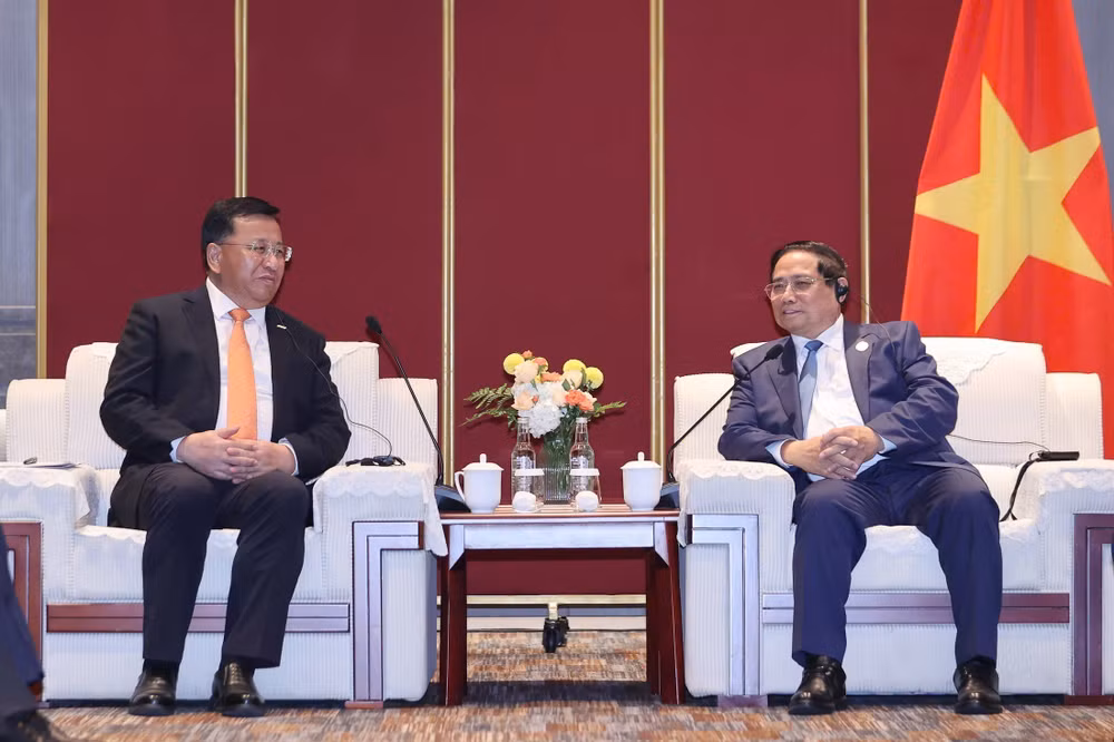 vna-potal-thu-tuong-tiep-lanh-dao-mot-so-tap-doan-hang-dau-cua-trung-quoc-8110967.jpg