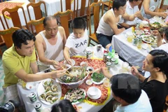 Productos marítimos y verduras en Ha Tinh responden a requisitos de inocuidad 