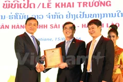 Banco vietnamita SHB abre filial en Laos